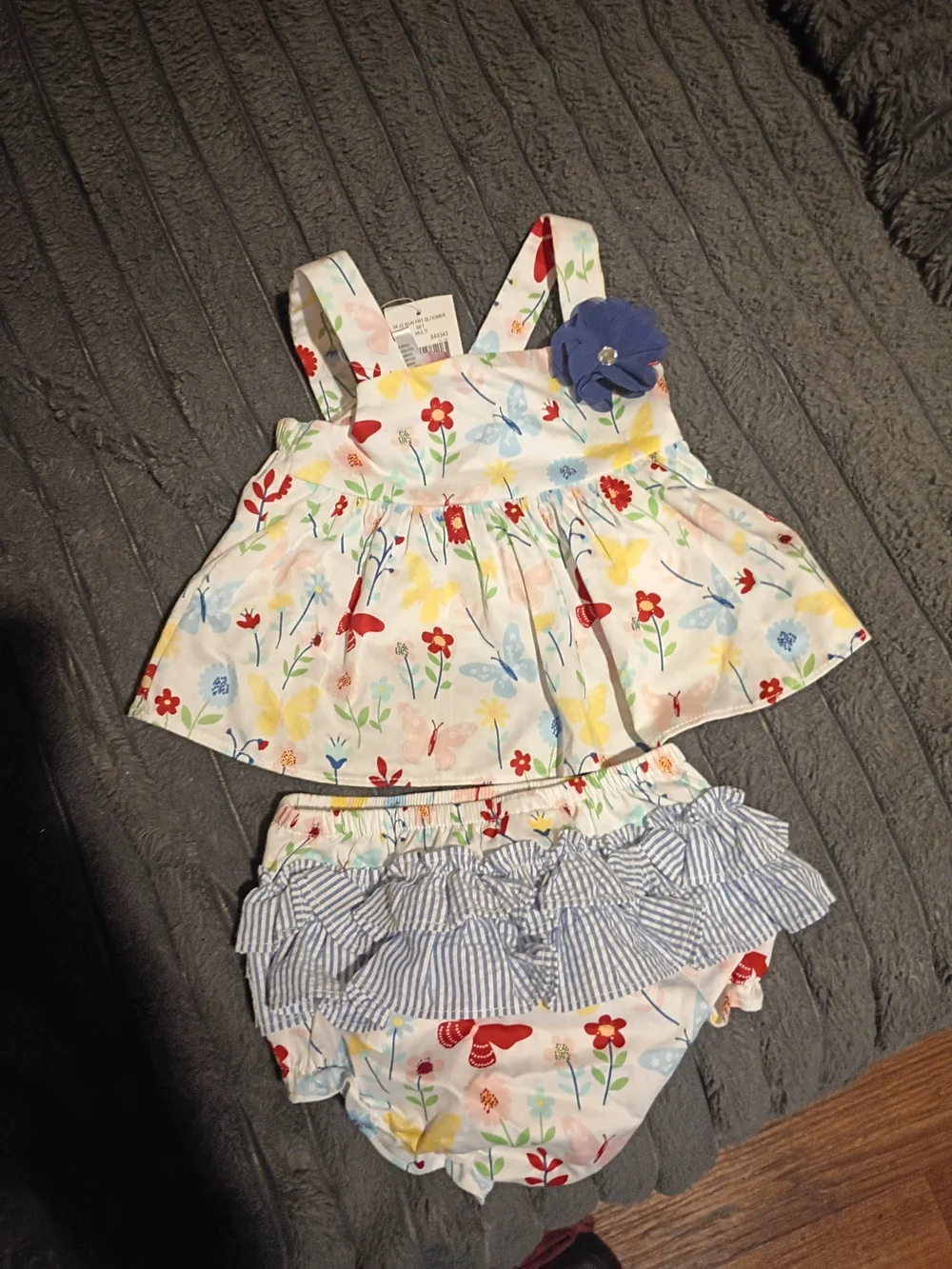 6-9 Months Floral Set Brand New From Crackerbarrel